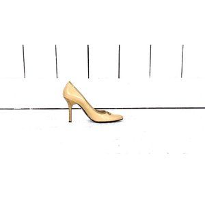 Nine West tan snake embossed high heel leather closed toe heels